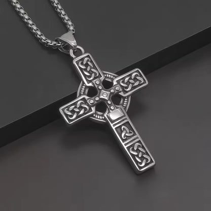 Collier médieval pour homme